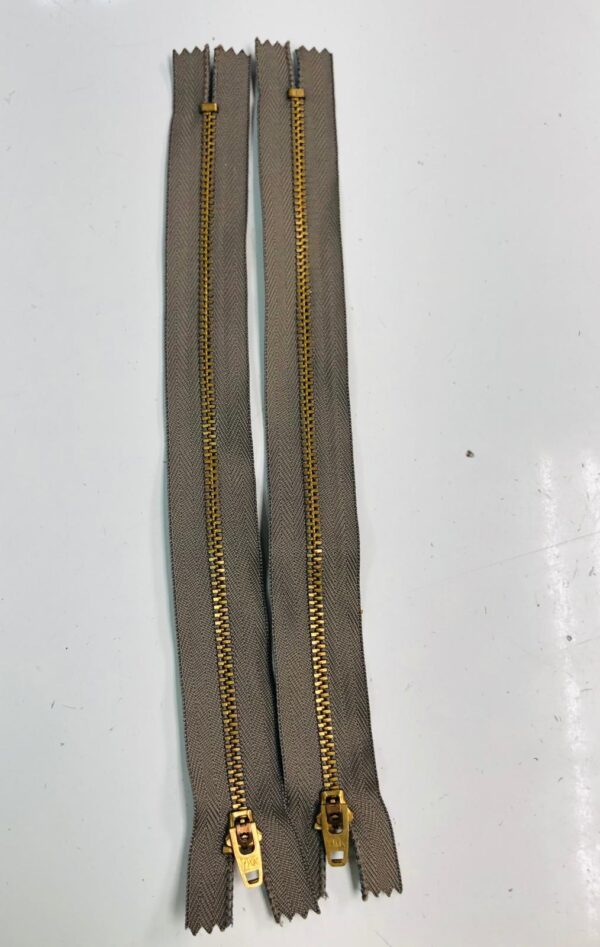 Zipper - Heavy Duty (color will be matched to fabric in existing order) - Image 2